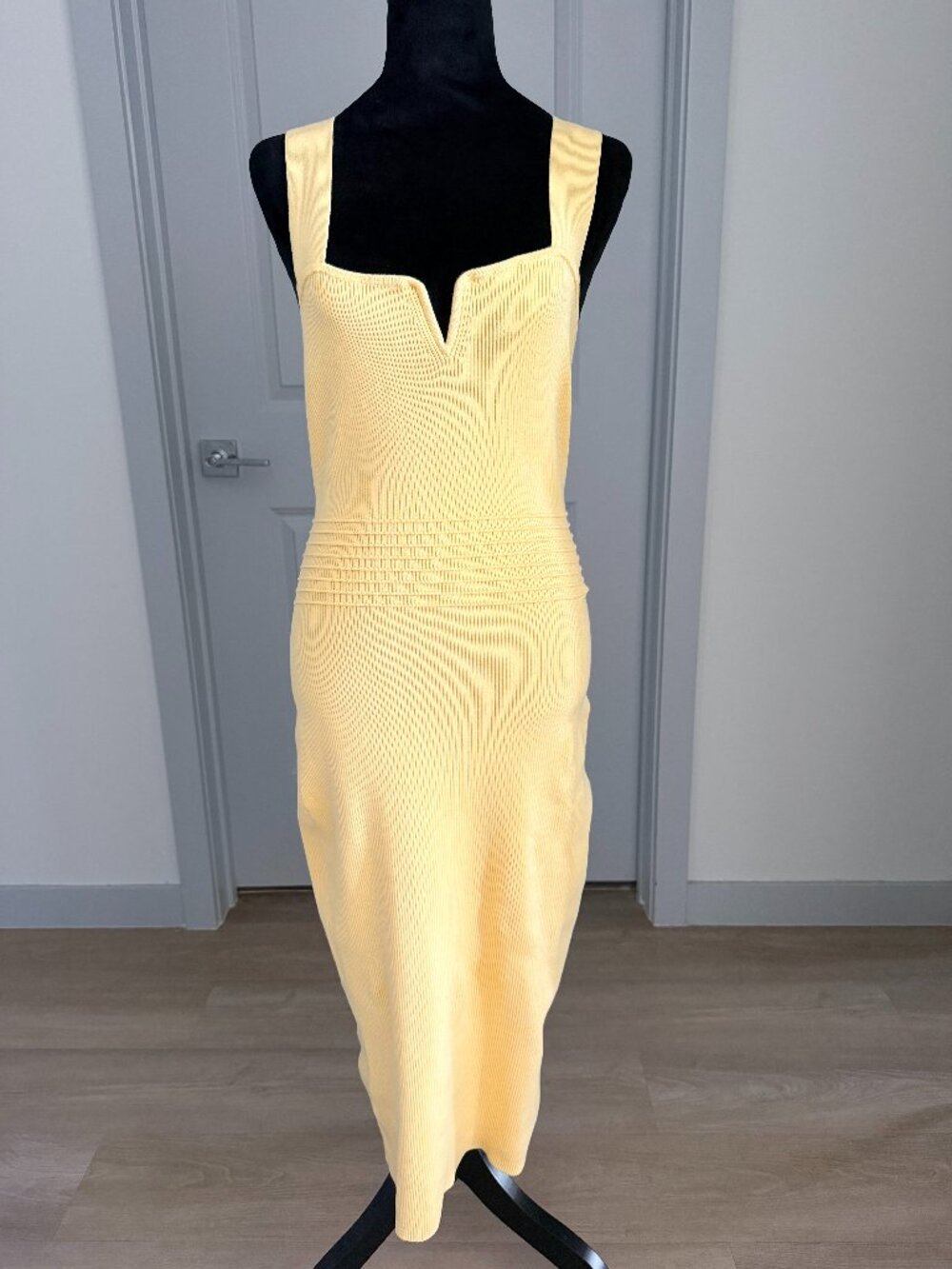 Express Body Contour Ribbed Yellow Midi Dress Sz Large Spring Summer Stretch
